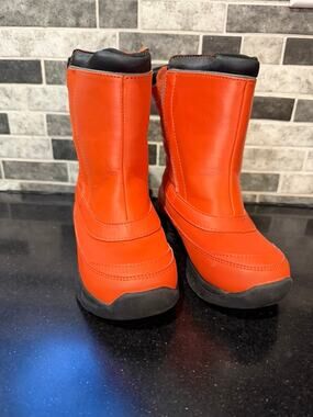 Lands' End Orange Snow Boots Kids Size 10M